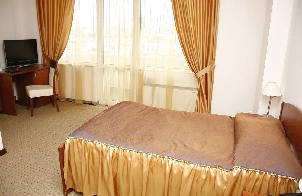Cruise Hotel Tbilisi Eksteriør bilde