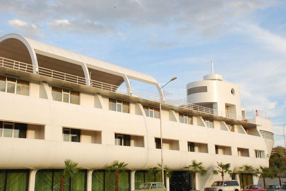 Cruise Hotel Tbilisi Eksteriør bilde
