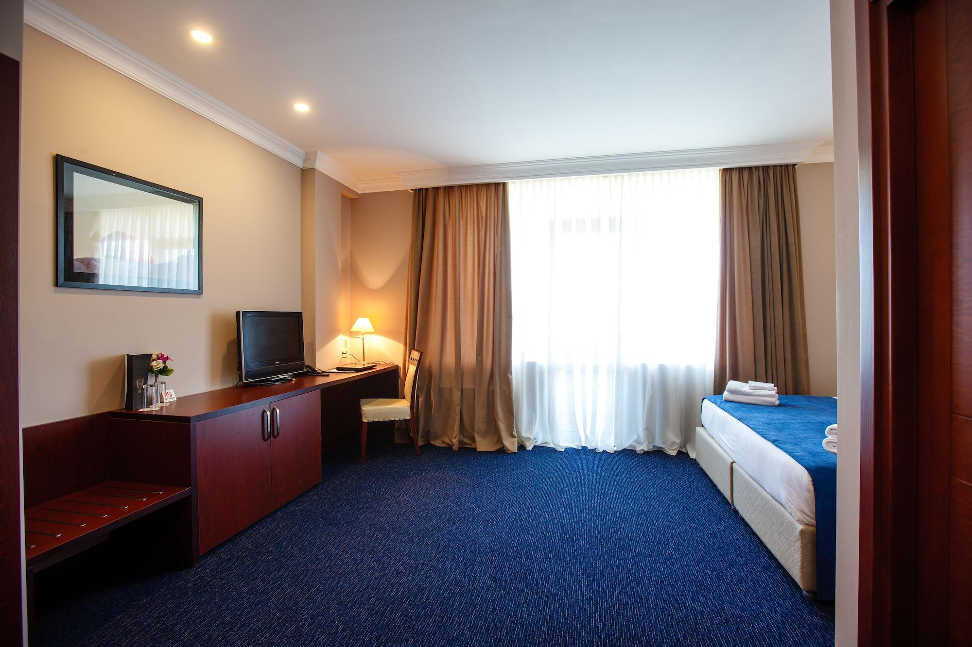 Cruise Hotel Tbilisi Eksteriør bilde